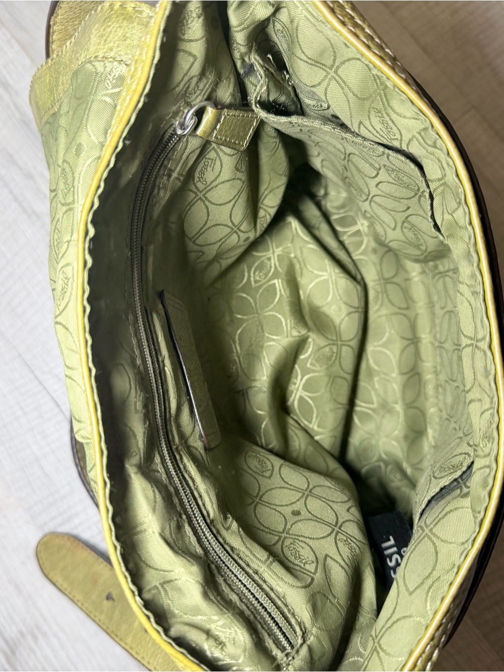 Fossil Olive Green Leather Crossbody Bag Vintage Distressed Satchel - Picture 7 of 13